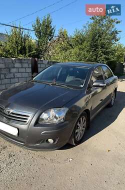 Седан Toyota Avensis 2008 в Житомирі