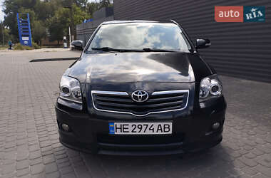 Седан Toyota Avensis 2006 в Днепре