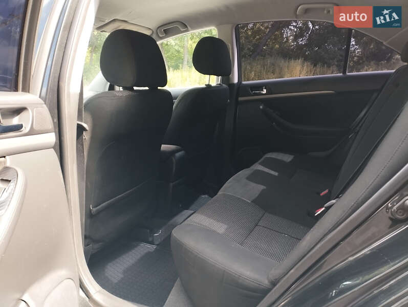 Седан Toyota Avensis 2006 в Днепре фото 11 Седан Toyota Avensis 2006 в Днепре