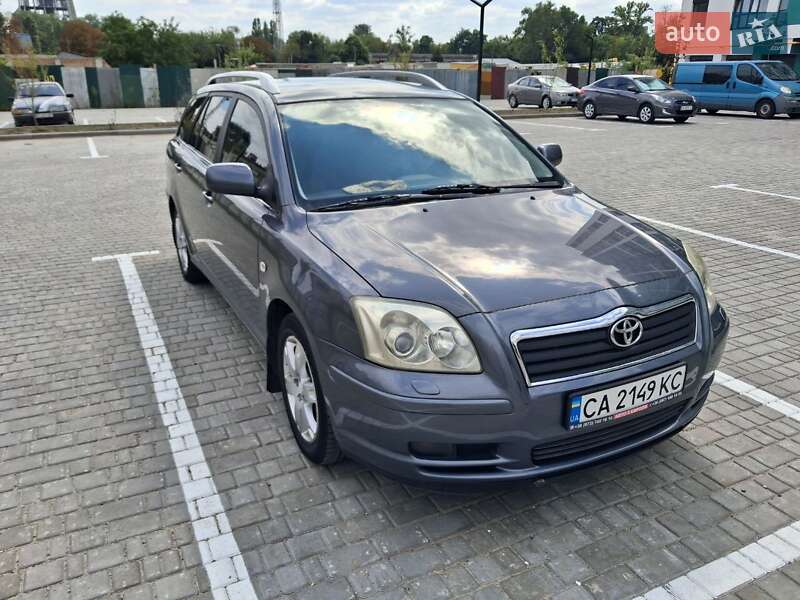 Универсал Toyota Avensis 2005 в Черкассах