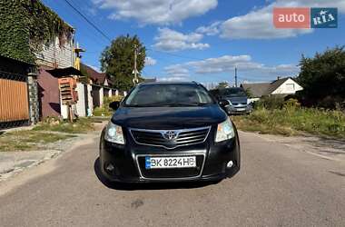 Универсал Toyota Avensis 2009 в Житомире