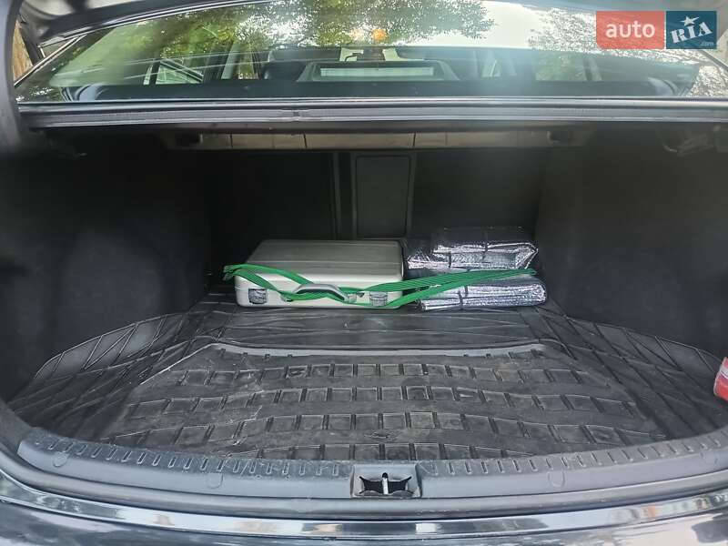 Седан Toyota Avensis 2011 в Василькове