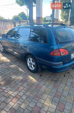 Универсал Toyota Avensis 1998 в Одессе