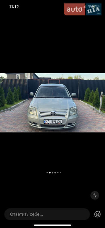 Ліфтбек Toyota Avensis 2005 в Києві