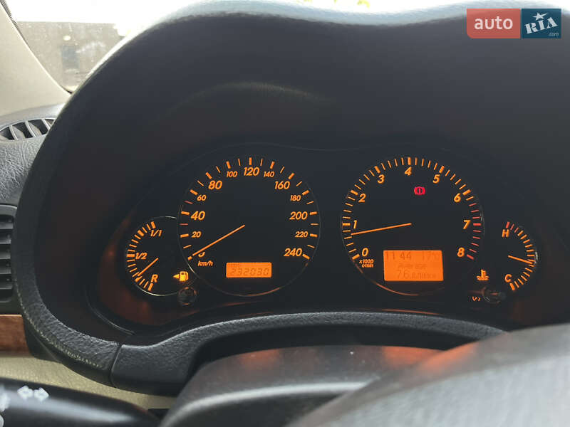 Седан Toyota Avensis 2008 в Тульчине фото 13 Седан Toyota Avensis 2008 в Тульчине