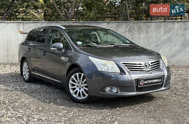 Універсал Toyota Avensis 2012 в Києві