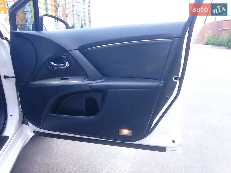 Седан Toyota Avensis 2008 в Чернигове фото 13 Седан Toyota Avensis 2008 в Чернигове