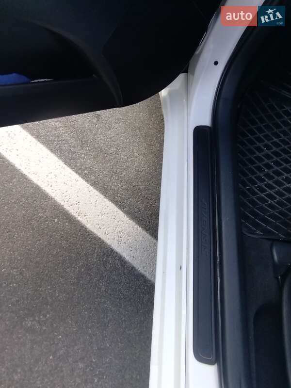 Седан Toyota Avensis 2008 в Чернигове фото 21 Седан Toyota Avensis 2008 в Чернигове