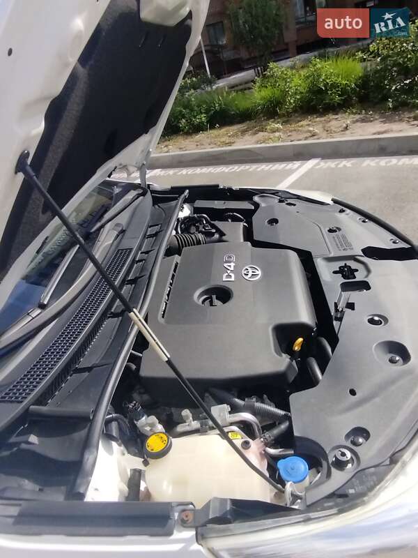 Седан Toyota Avensis 2008 в Чернигове фото 27 Седан Toyota Avensis 2008 в Чернигове