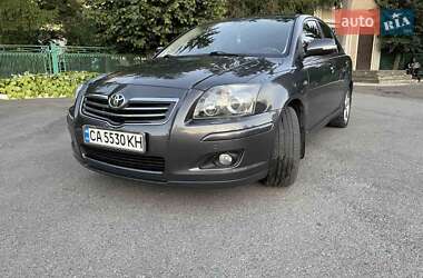 Седан Toyota Avensis 2006 в Звенигородці