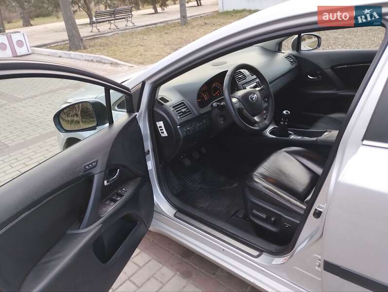 Универсал Toyota Avensis 2008 в Измаиле