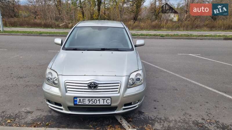 Toyota Avensis 2005