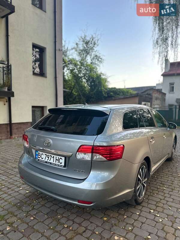 Универсал Toyota Avensis 2014 в Львове фото 5 Универсал Toyota Avensis 2014 в Львове