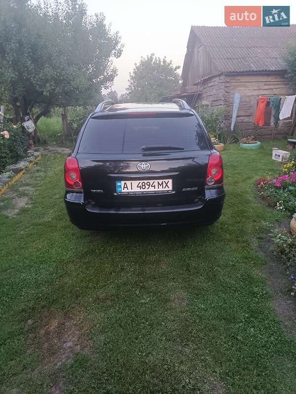 Універсал Toyota Avensis 2008 в Києві