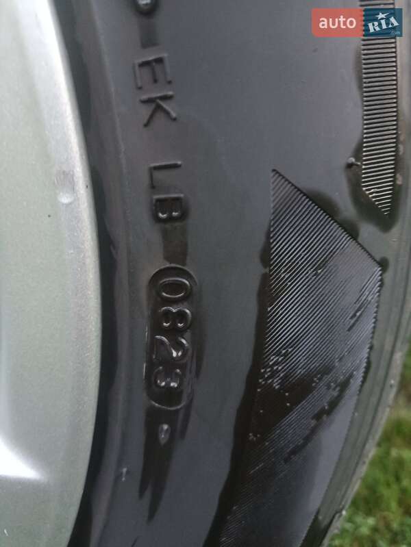 Універсал Toyota Avensis 2008 в Києві