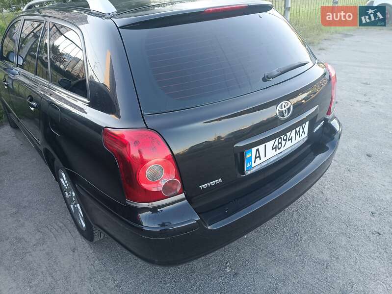 Універсал Toyota Avensis 2008 в Києві