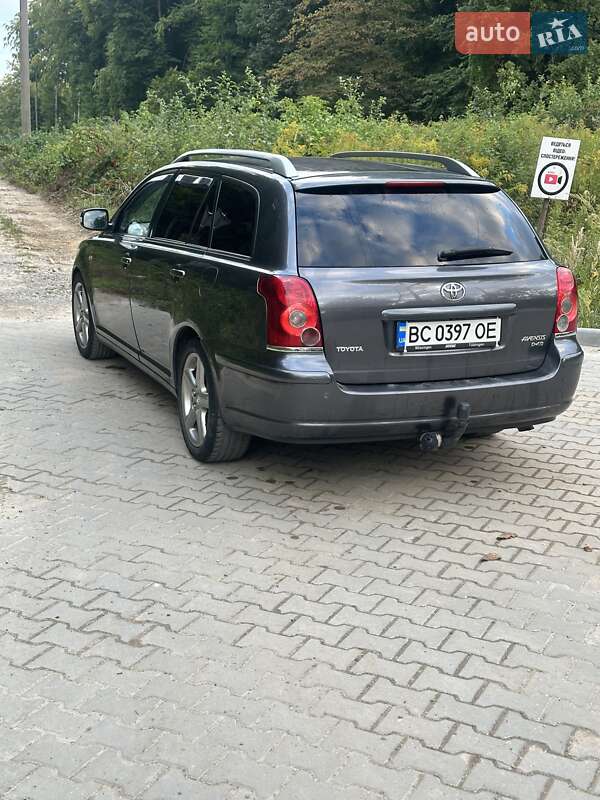 Универсал Toyota Avensis 2007 в Львове