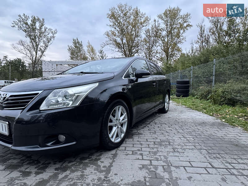 Універсал Toyota Avensis 2010 в Івано-Франківську фото 7 Універсал Toyota Avensis 2010 в Івано-Франківську