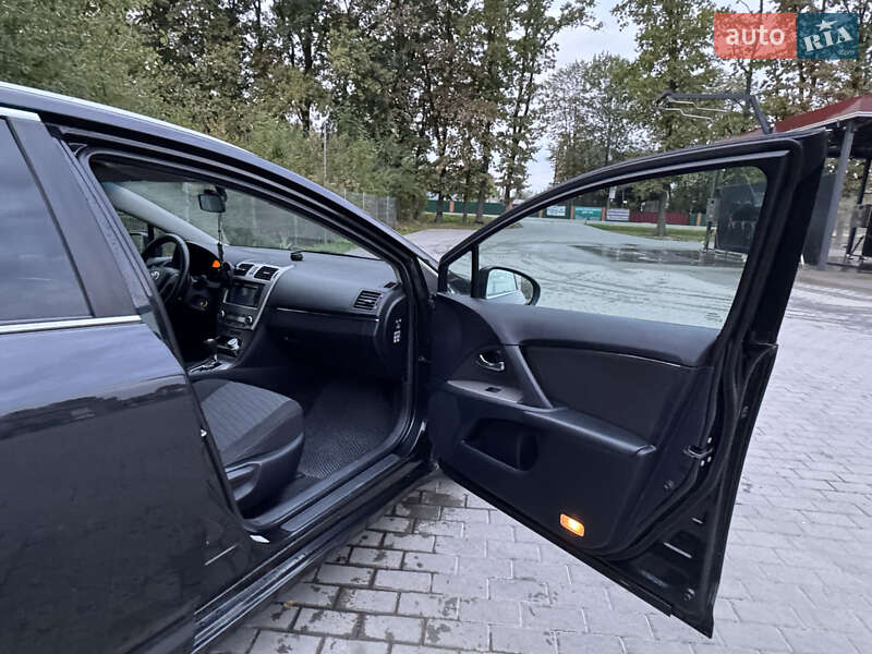 Універсал Toyota Avensis 2010 в Івано-Франківську фото 12 Універсал Toyota Avensis 2010 в Івано-Франківську