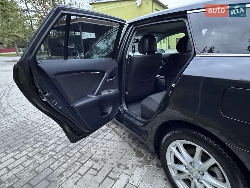 Універсал Toyota Avensis 2010 в Івано-Франківську фото 19 Універсал Toyota Avensis 2010 в Івано-Франківську