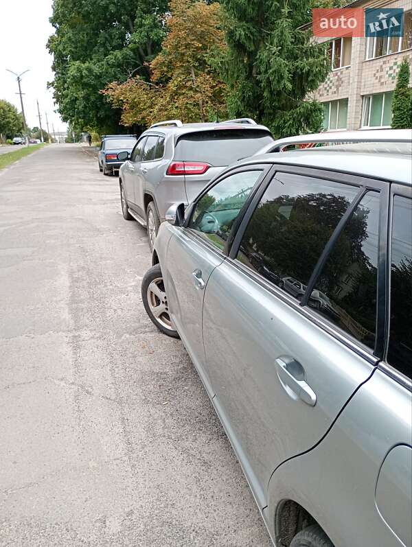 Универсал Toyota Avensis 2008 в Сарнах