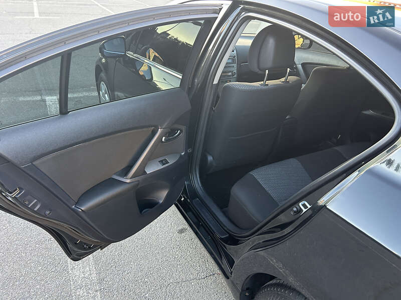 Седан Toyota Avensis 2010 в Броварах фото 21 Седан Toyota Avensis 2010 в Броварах