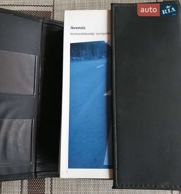 Универсал Toyota Avensis 2008 в Хмельницком