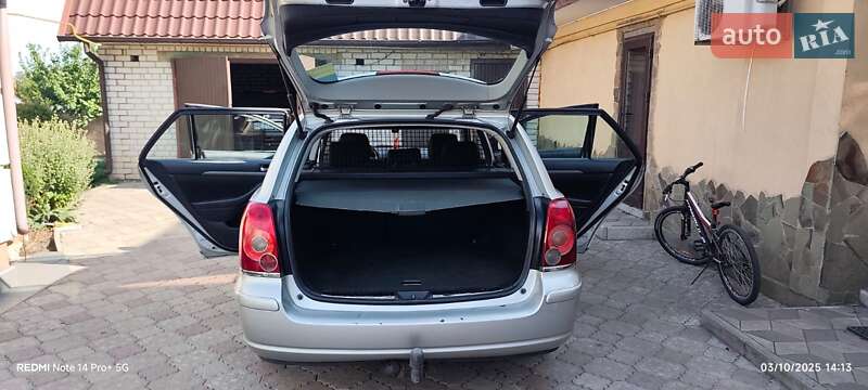 Универсал Toyota Avensis 2007 в Днепре