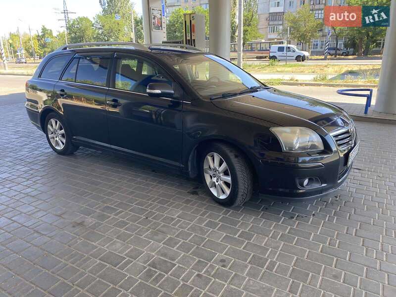 Универсал Toyota Avensis 2006 в Николаеве