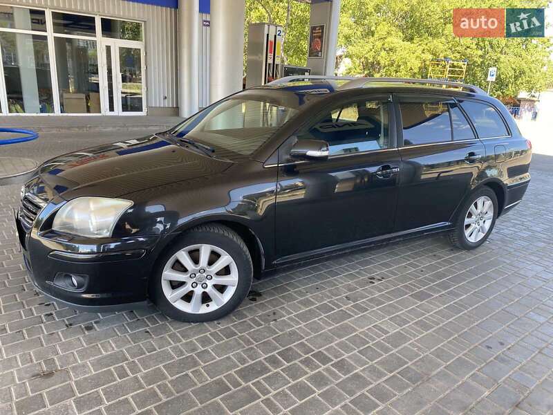 Универсал Toyota Avensis 2006 в Николаеве