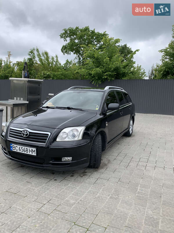 Универсал Toyota Avensis 2004 в Тернополе