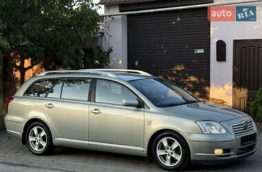 Седан Toyota Avensis 2005 в Одессе