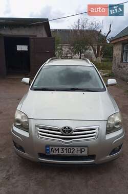 Универсал Toyota Avensis 2008 в Коростене