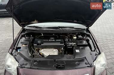 Седан Toyota Avensis 2008 в 