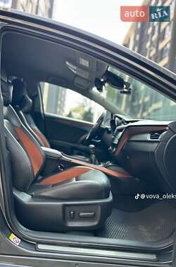 Универсал Toyota Avensis 2016 в 