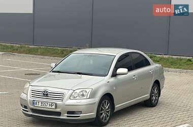 Седан Toyota Avensis 2005 в 