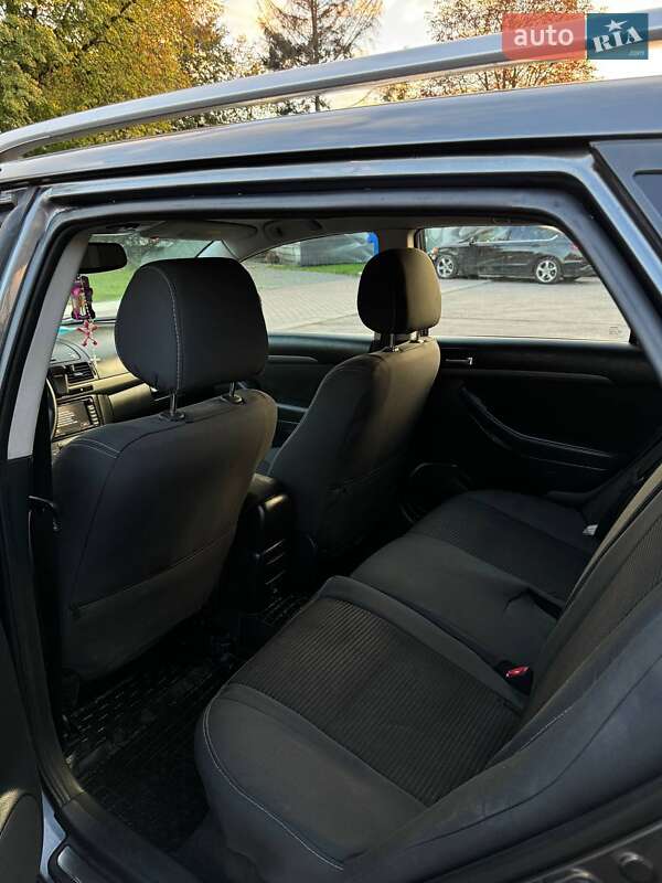 Универсал Toyota Avensis 2007 в Турке