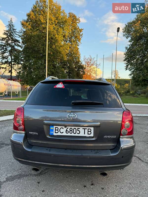 Универсал Toyota Avensis 2007 в Турке