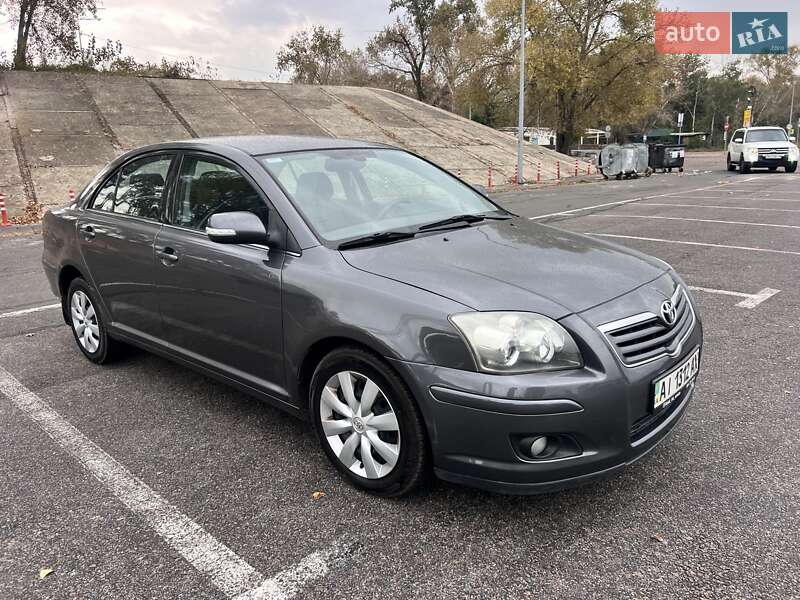 Toyota Avensis 2006