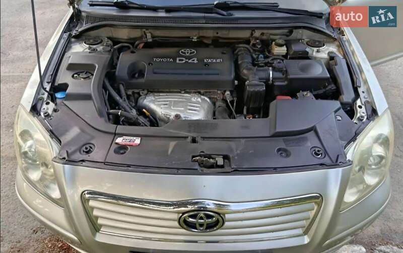 Седан Toyota Avensis 2003 в Львове фото 3 Седан Toyota Avensis 2003 в Львове