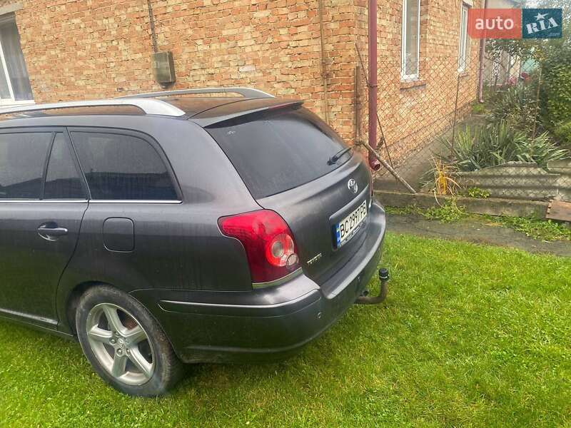 Універсал Toyota Avensis 2008 в Кам'янці-Бузькій