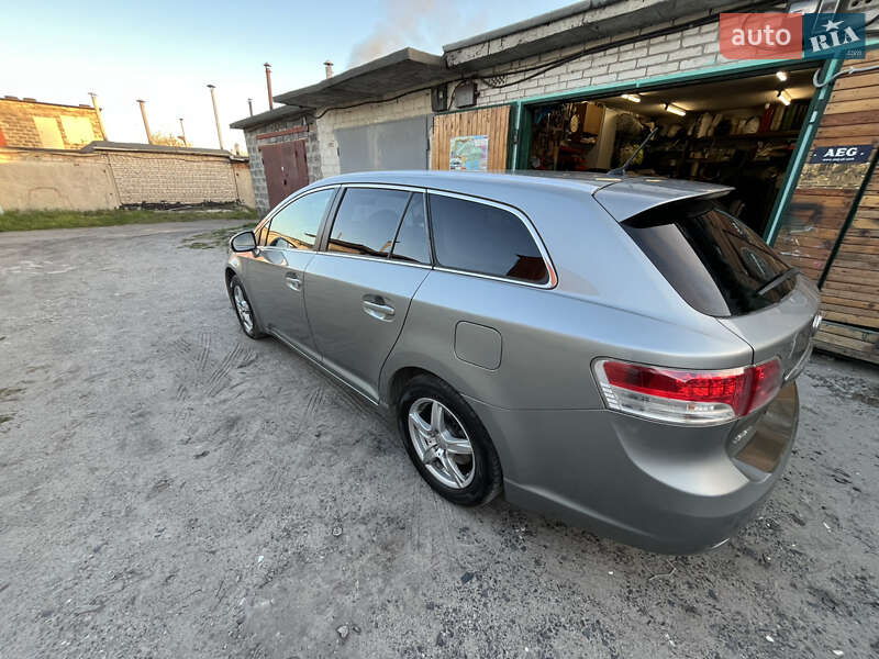 Универсал Toyota Avensis 2011 в Украинке фото 7 Универсал Toyota Avensis 2011 в Украинке