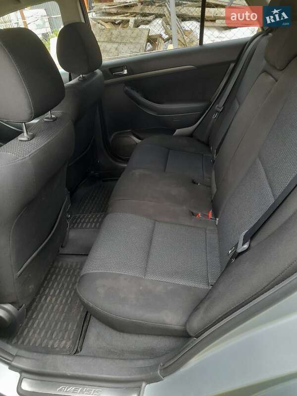 Универсал Toyota Avensis 2008 в Жидачове