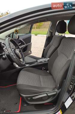 Универсал Toyota Avensis 2010 в 