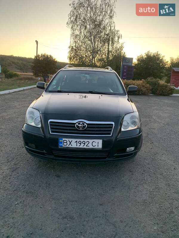 Універсал Toyota Avensis 2005 в Одесі