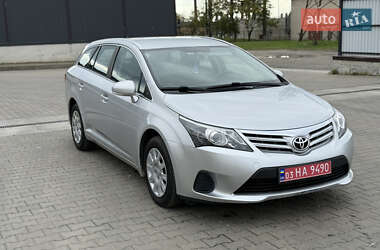 Універсал Toyota Avensis 2012 в Луцьку