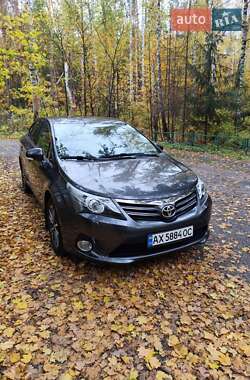 Седан Toyota Avensis 2012 в Харькове