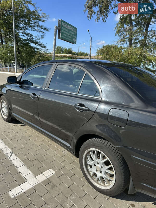 Седан Toyota Avensis 2007 в Одесі