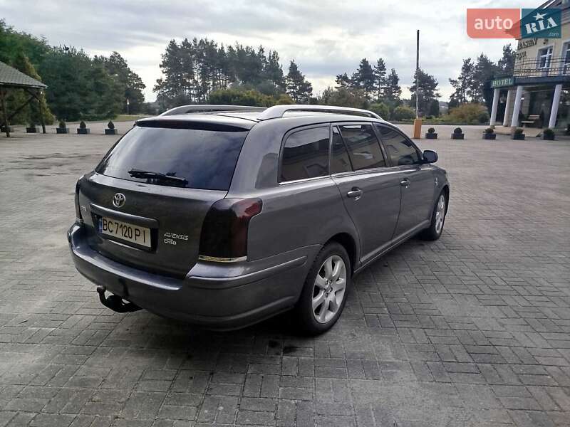 Универсал Toyota Avensis 2003 в Яворове фото 5 Универсал Toyota Avensis 2003 в Яворове