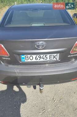 Седан Toyota Avensis 2011 в Тернополі